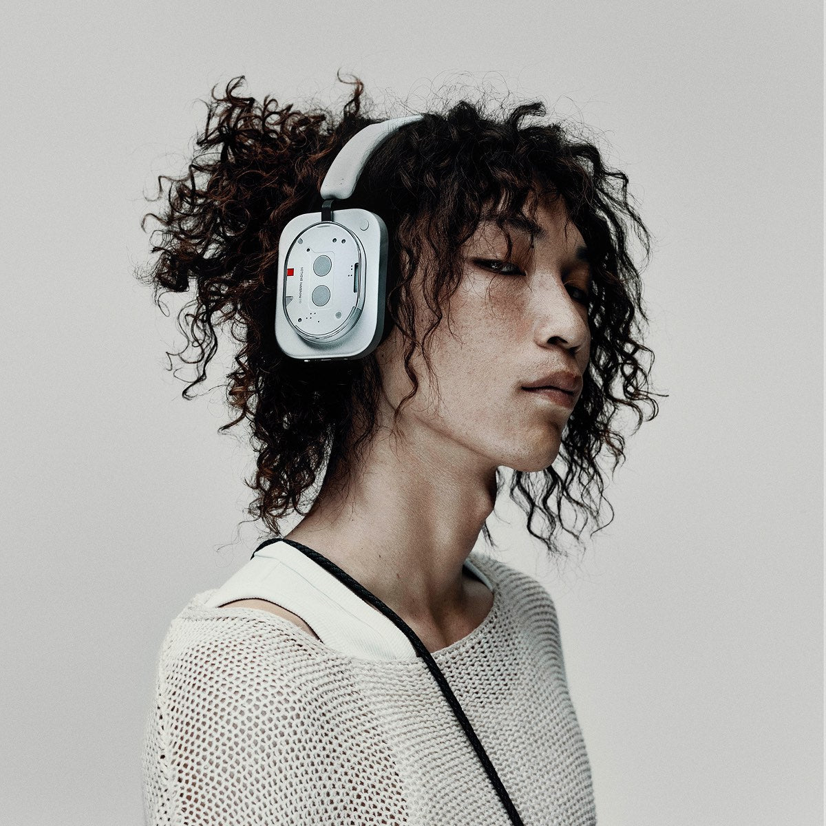 Nothing Headphone (1) | Wireless ANC Over-Ear Headphone – KEF Europe